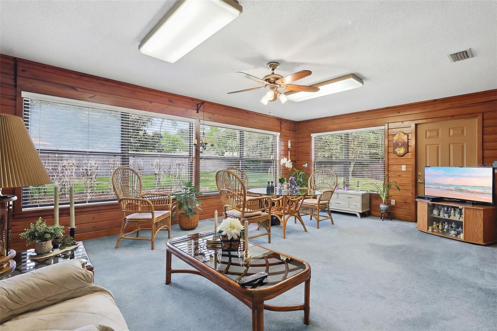 Image 14 of 30 For 831 Freemans Farm Road