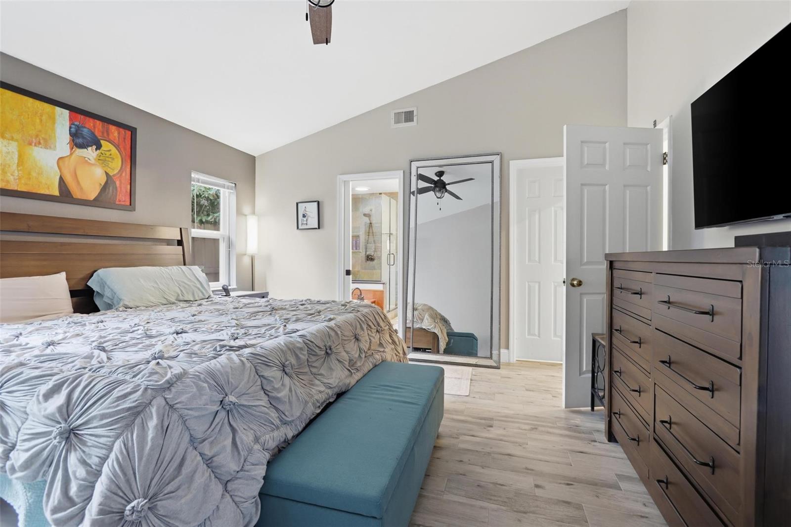 Image 15 of 31 For 2240 Heatheroak Drive