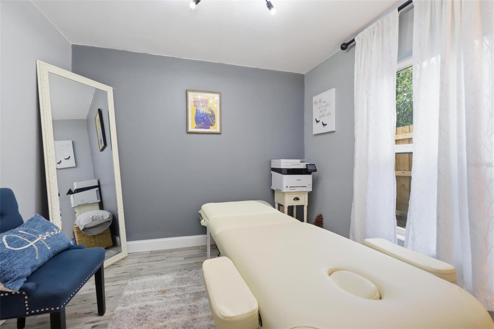 Image 24 of 31 For 2240 Heatheroak Drive