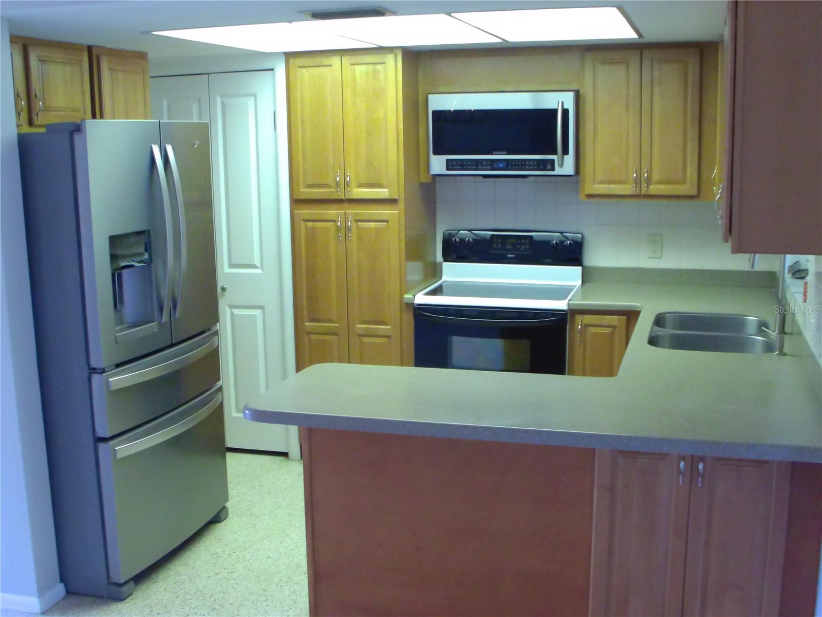 Image 11 of 24 For 42 Catalina Drive