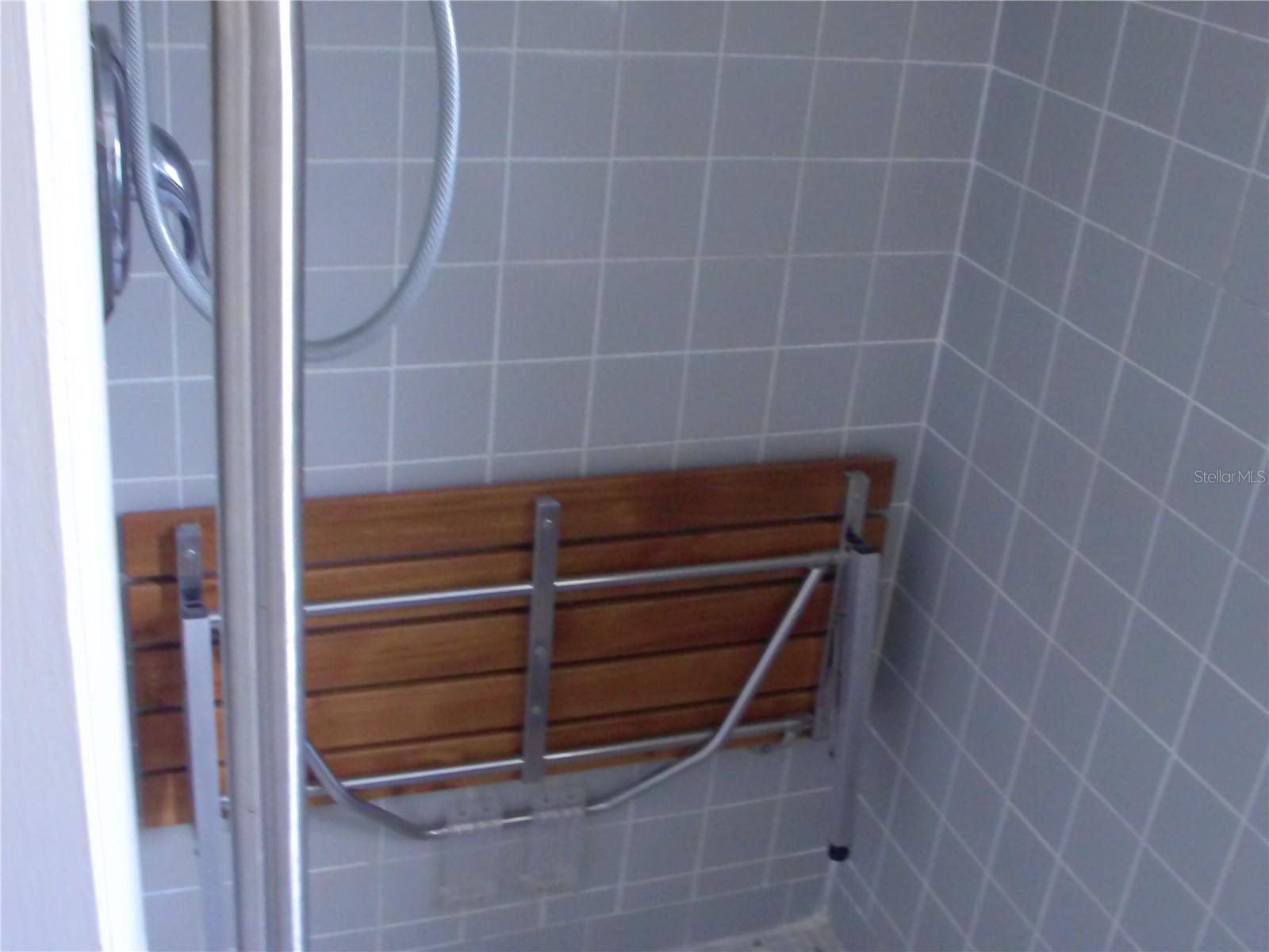 Image 21 of 24 For 42 Catalina Drive