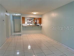 Image 11 of 30 For 100 Kentucky Avenue A6