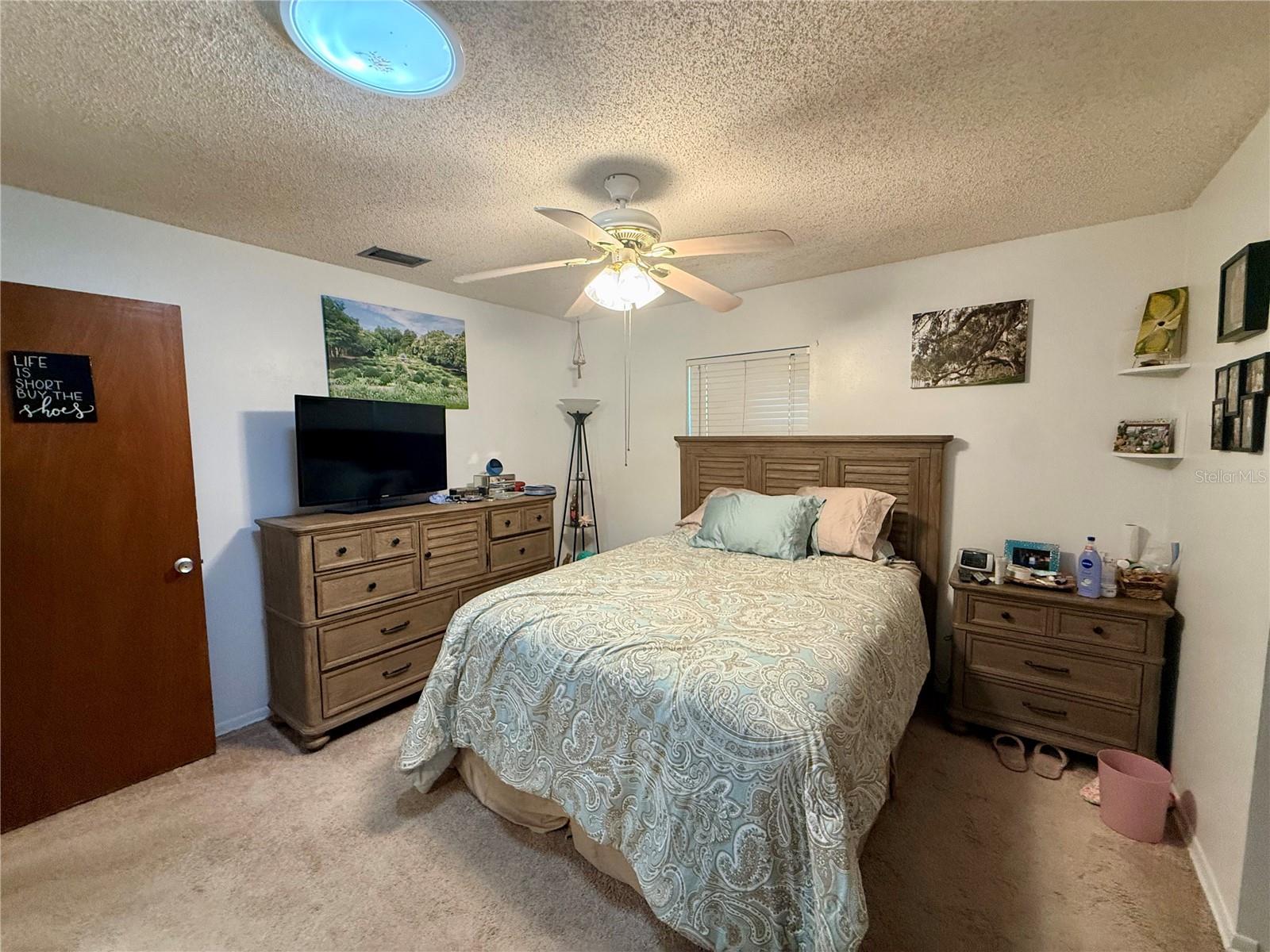 Image 13 of 25 For 303 Boundary Avenue