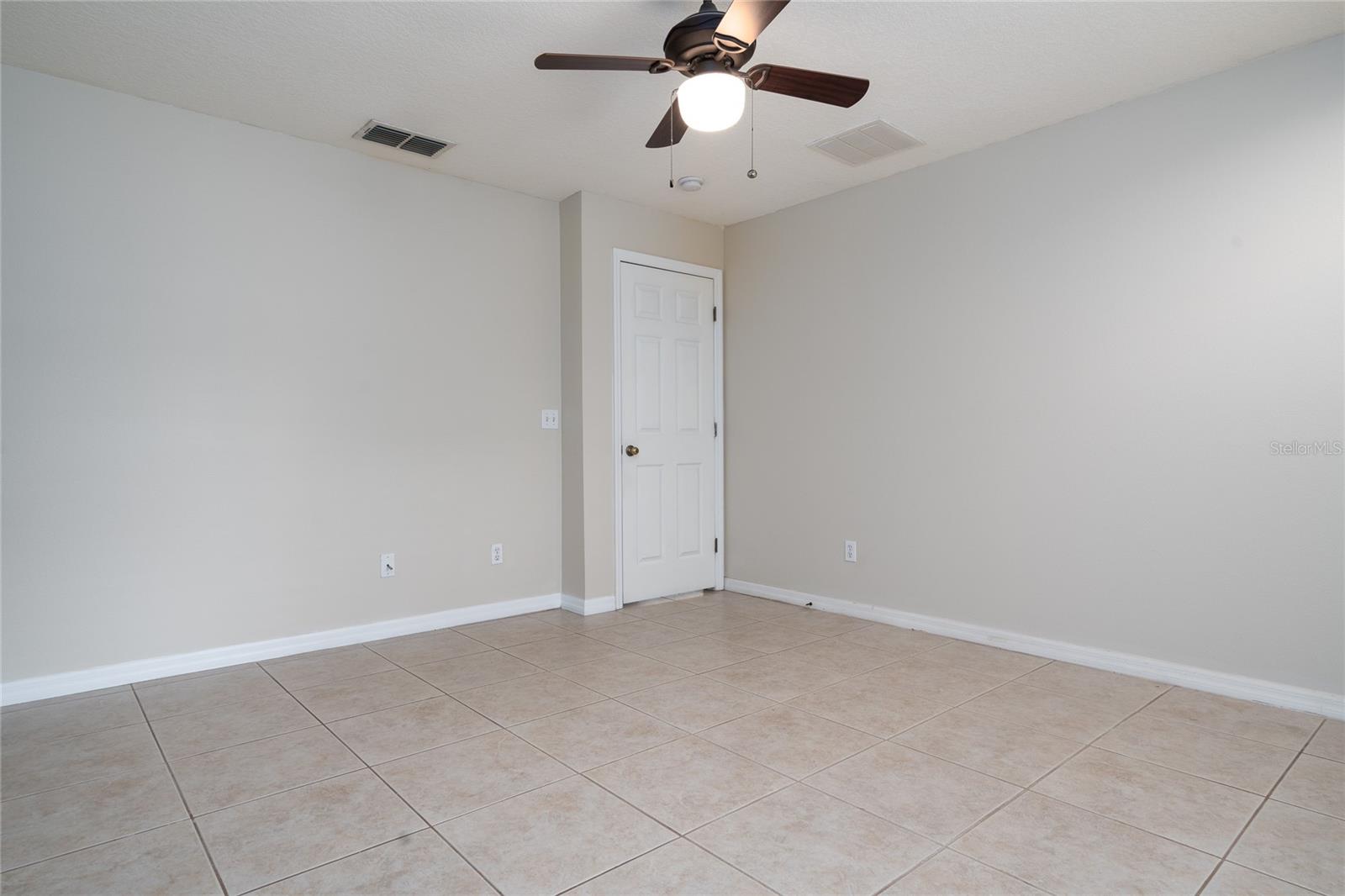 Image 12 of 22 For 1510 Falmouth Avenue