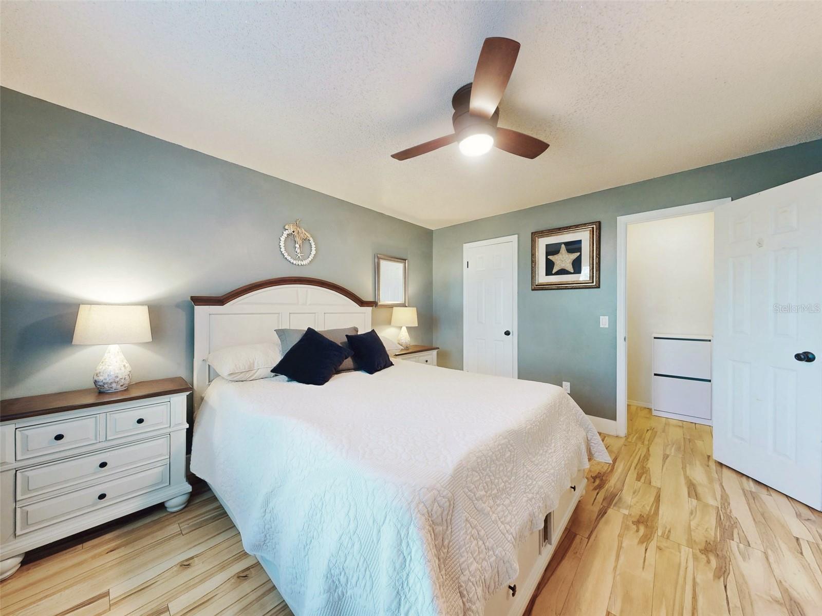 Image 16 of 40 For 1401 Palmetto Avenue 306