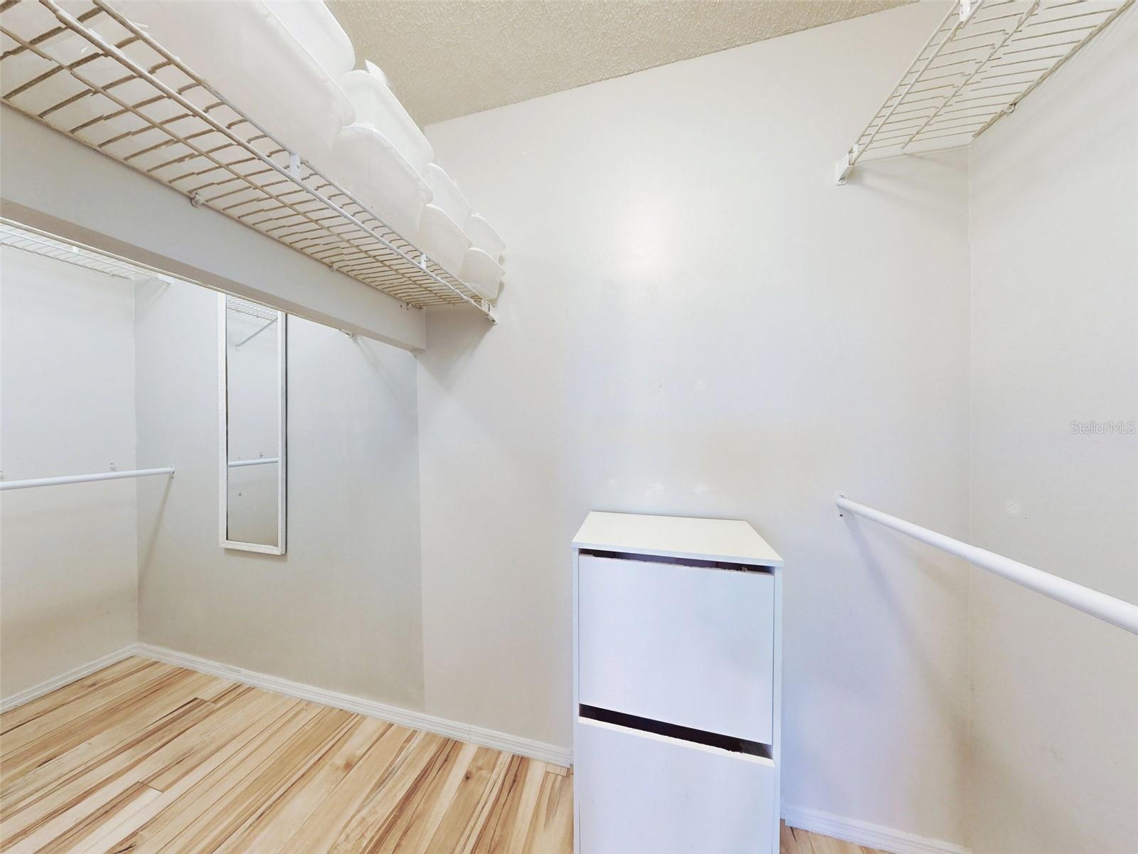 Image 17 of 40 For 1401 Palmetto Avenue 306