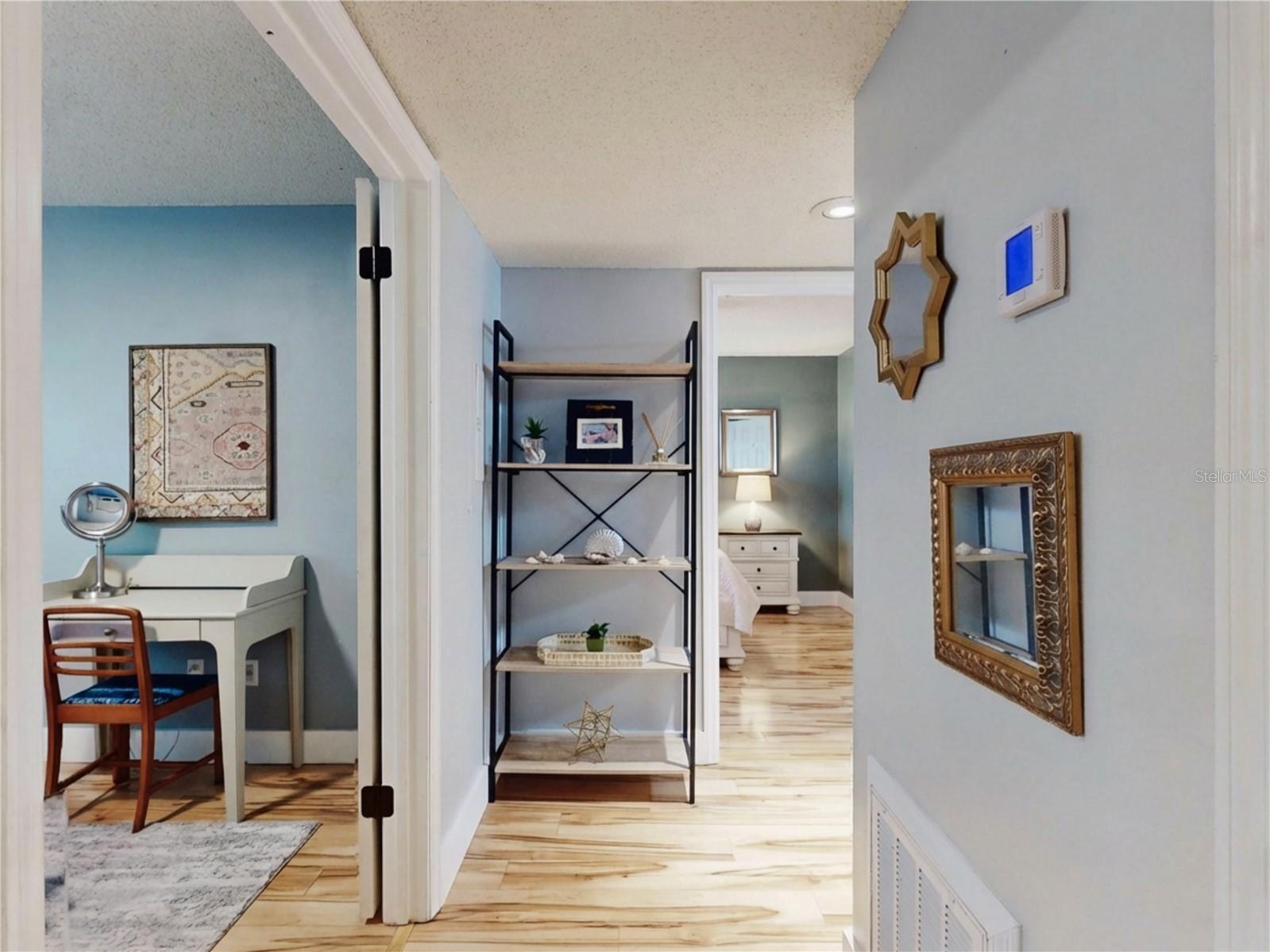 Image 19 of 40 For 1401 Palmetto Avenue 306