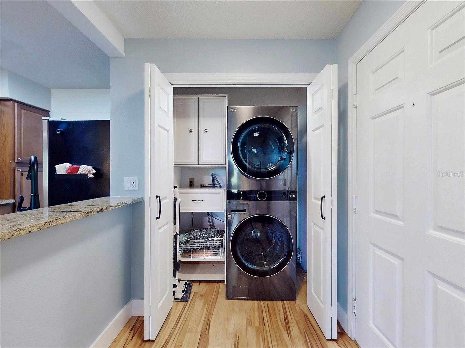 Image 9 of 40 For 1401 Palmetto Avenue 306