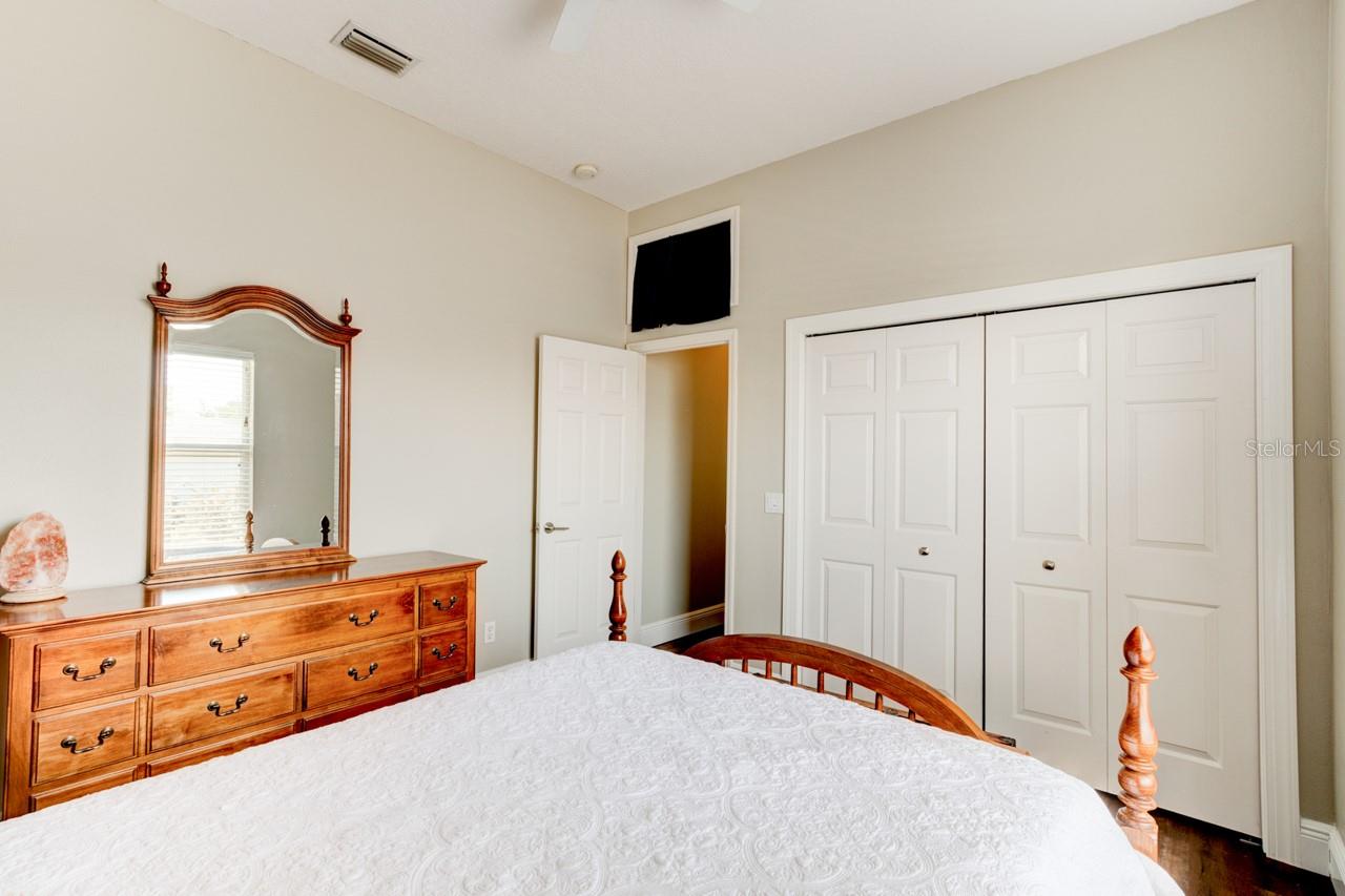 Image 23 of 43 For 1749 Arash Circle