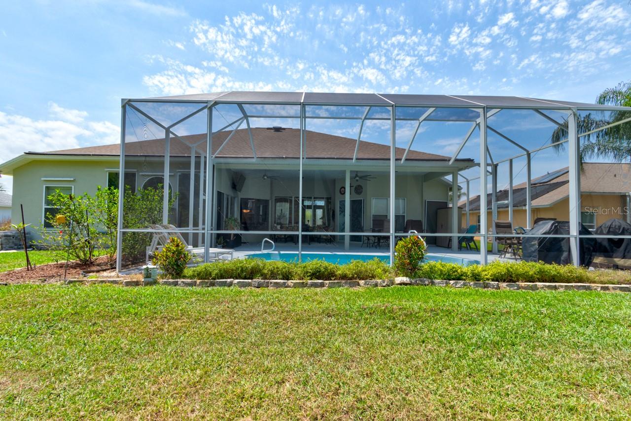 Image 38 of 43 For 1749 Arash Circle