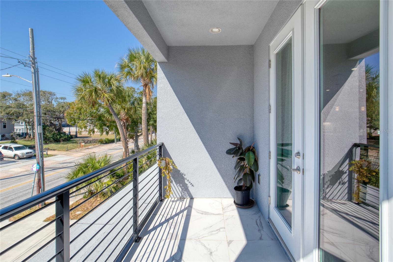 Image 37 of 96 For 206 Halifax Avenue