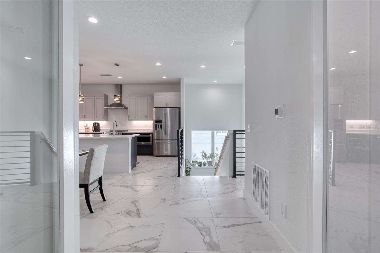 Image 39 of 96 For 206 Halifax Avenue