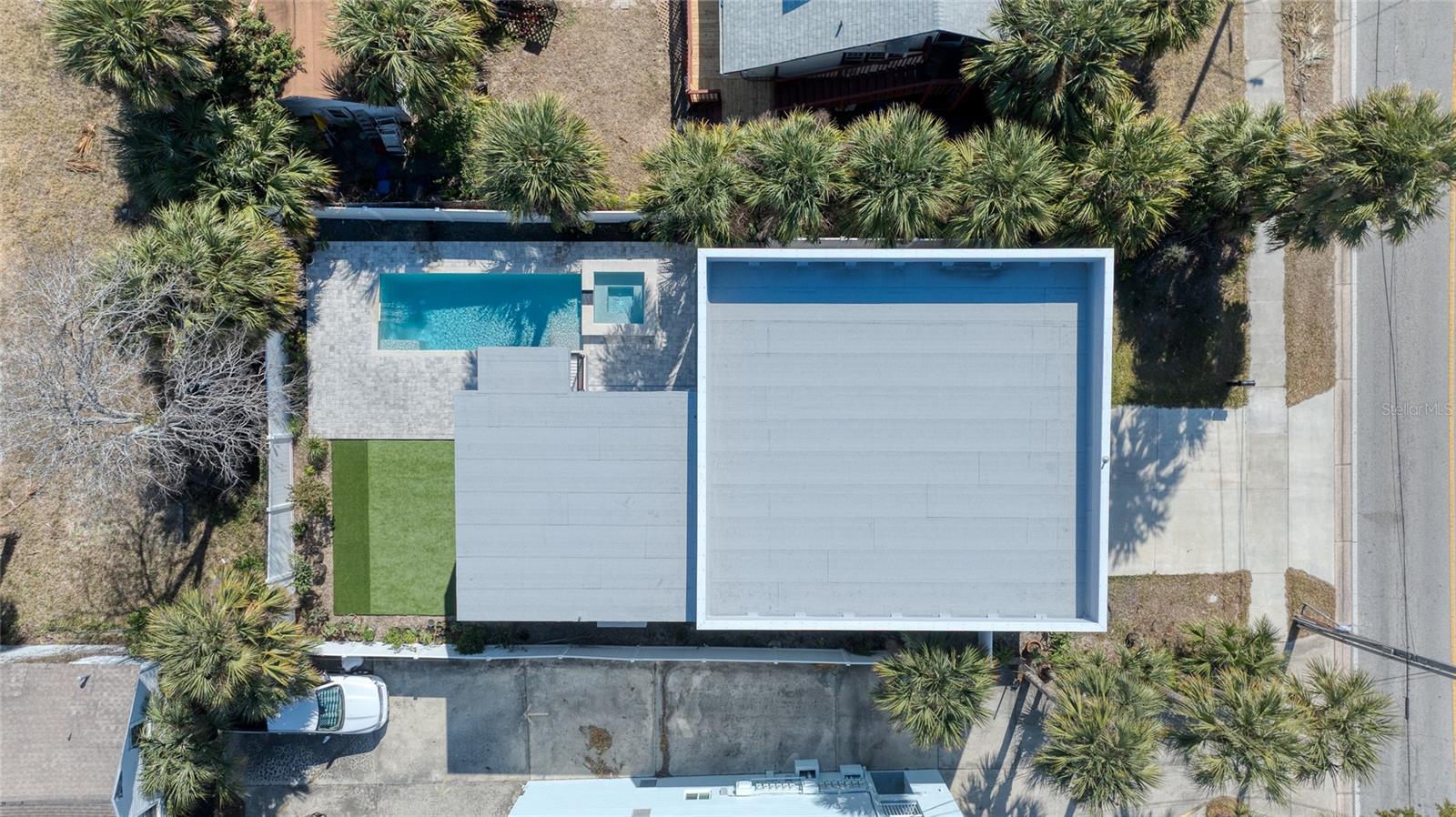 Image 96 of 96 For 206 Halifax Avenue