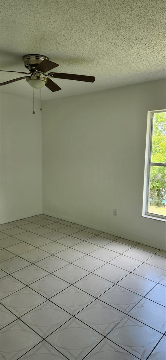 Image 7 of 9 For 135 Larchmont Drive