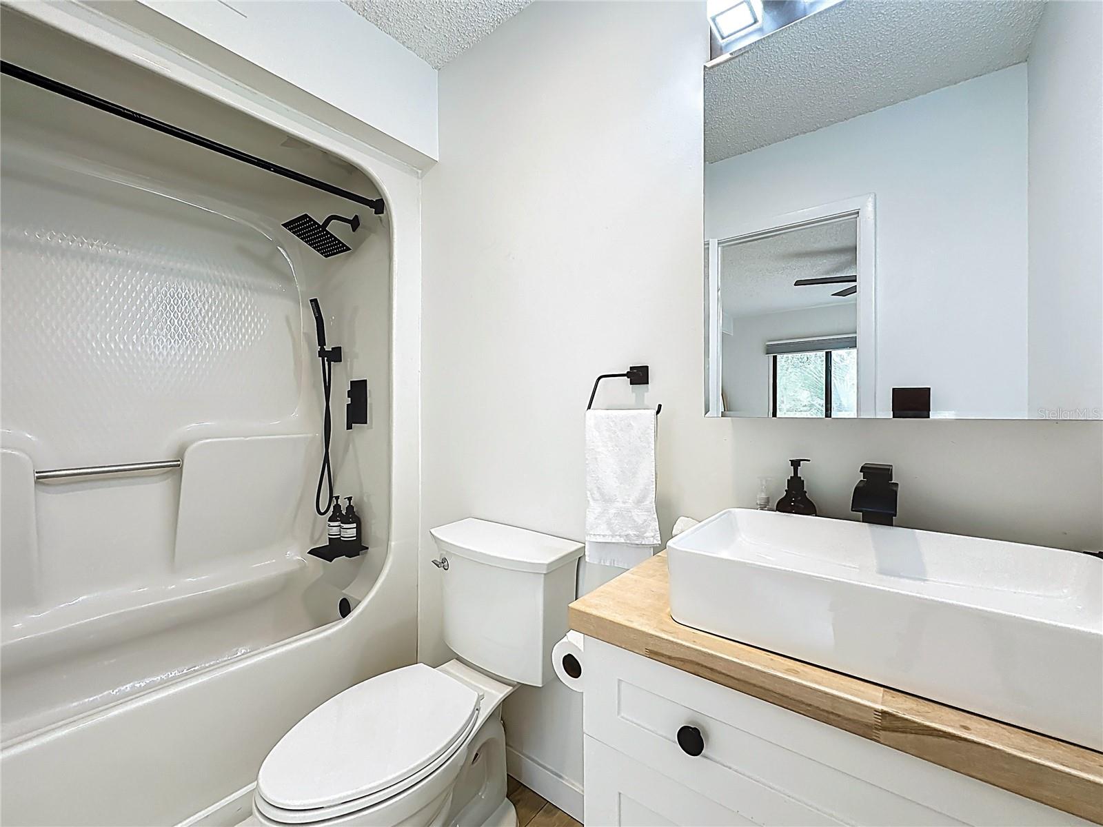 Image 11 of 78 For 3730 Lewis Speedway