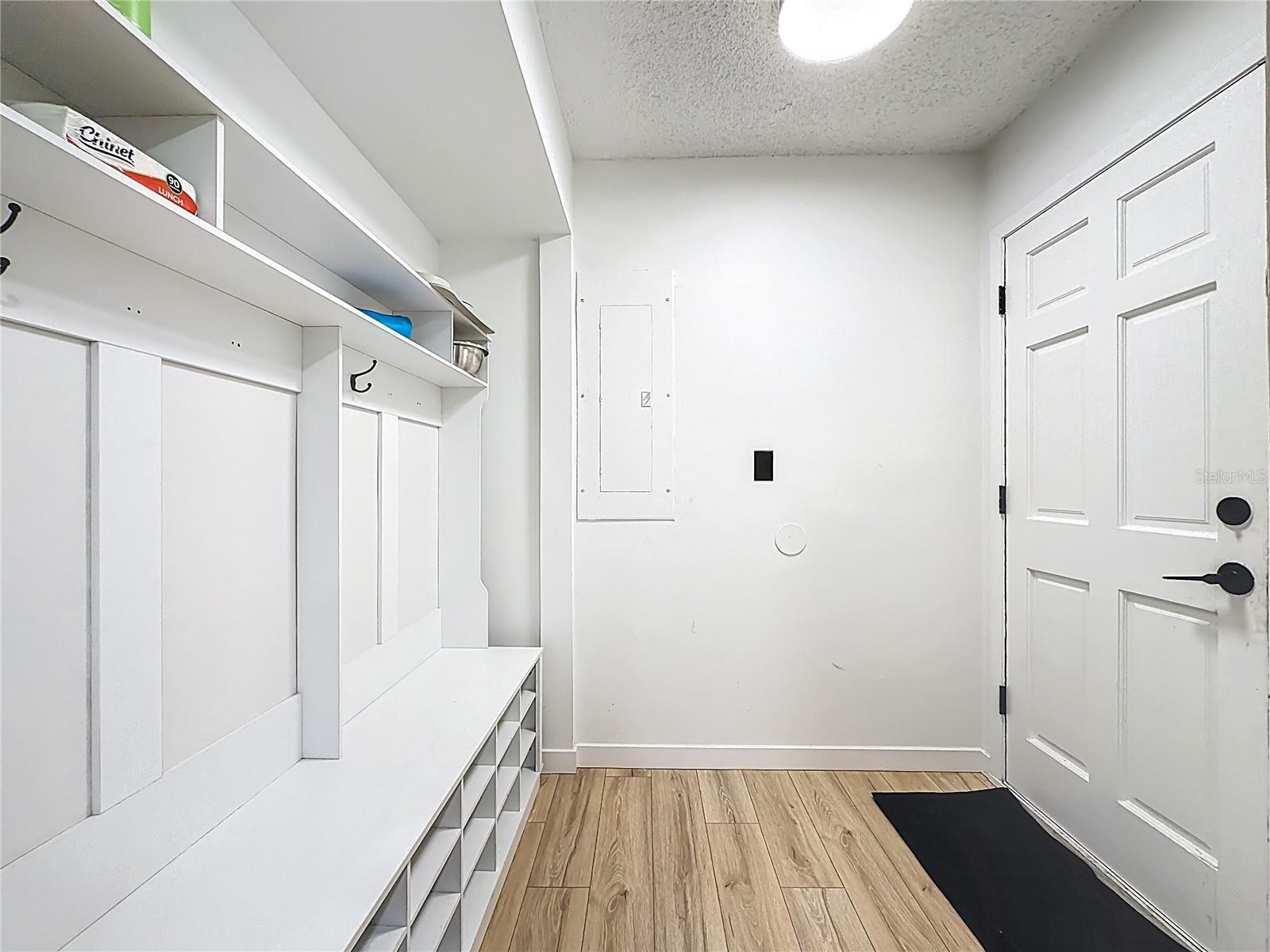 Image 15 of 78 For 3730 Lewis Speedway