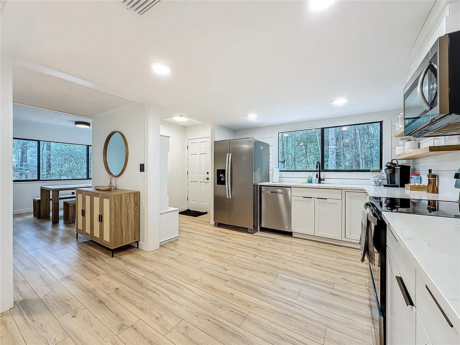 Image 17 of 78 For 3730 Lewis Speedway