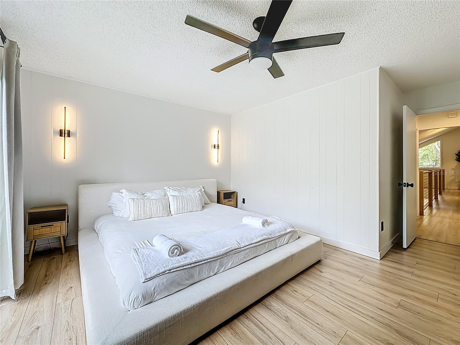 Image 28 of 78 For 3730 Lewis Speedway