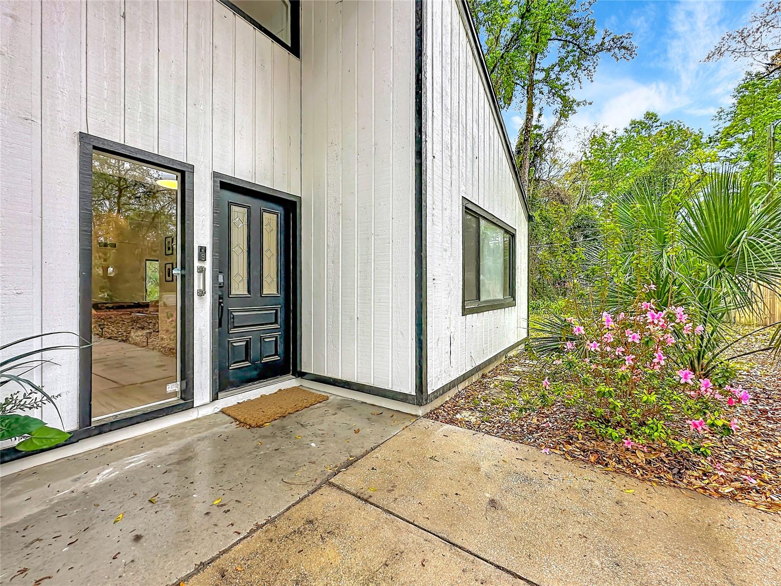 Image 4 of 78 For 3730 Lewis Speedway