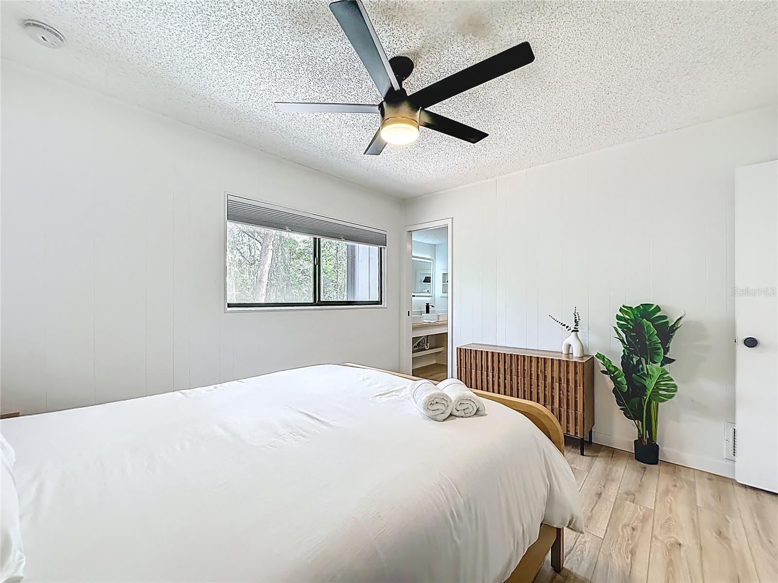 Image 49 of 78 For 3730 Lewis Speedway