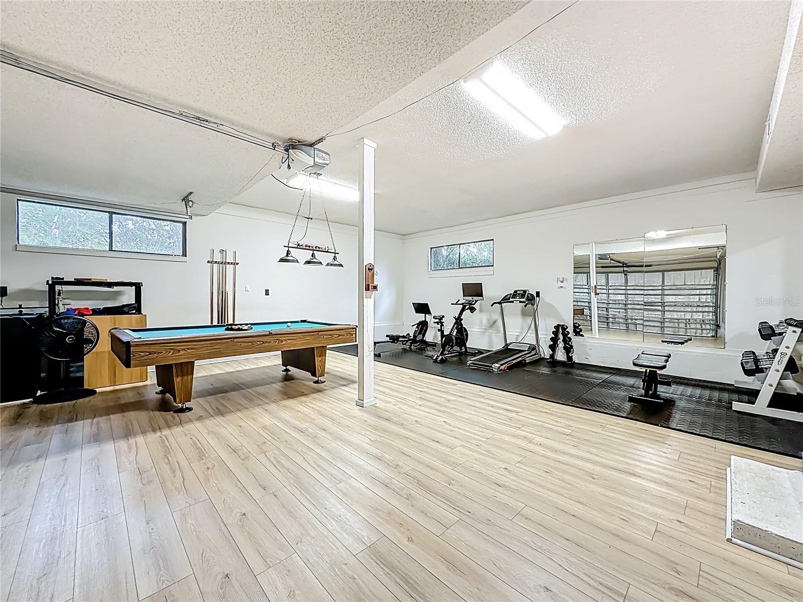 Image 54 of 78 For 3730 Lewis Speedway