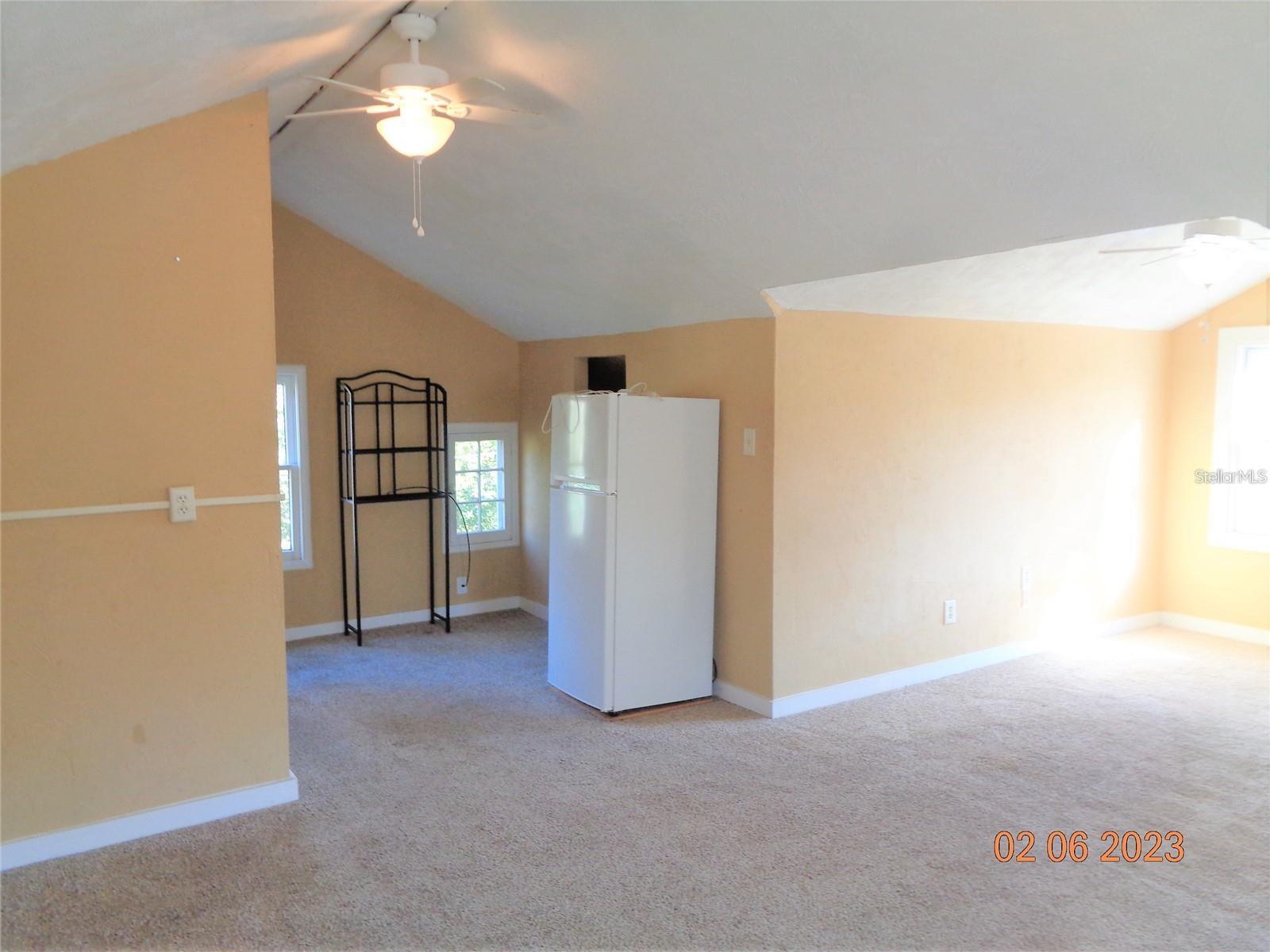 Image 17 of 28 For 1411 E New York Ave