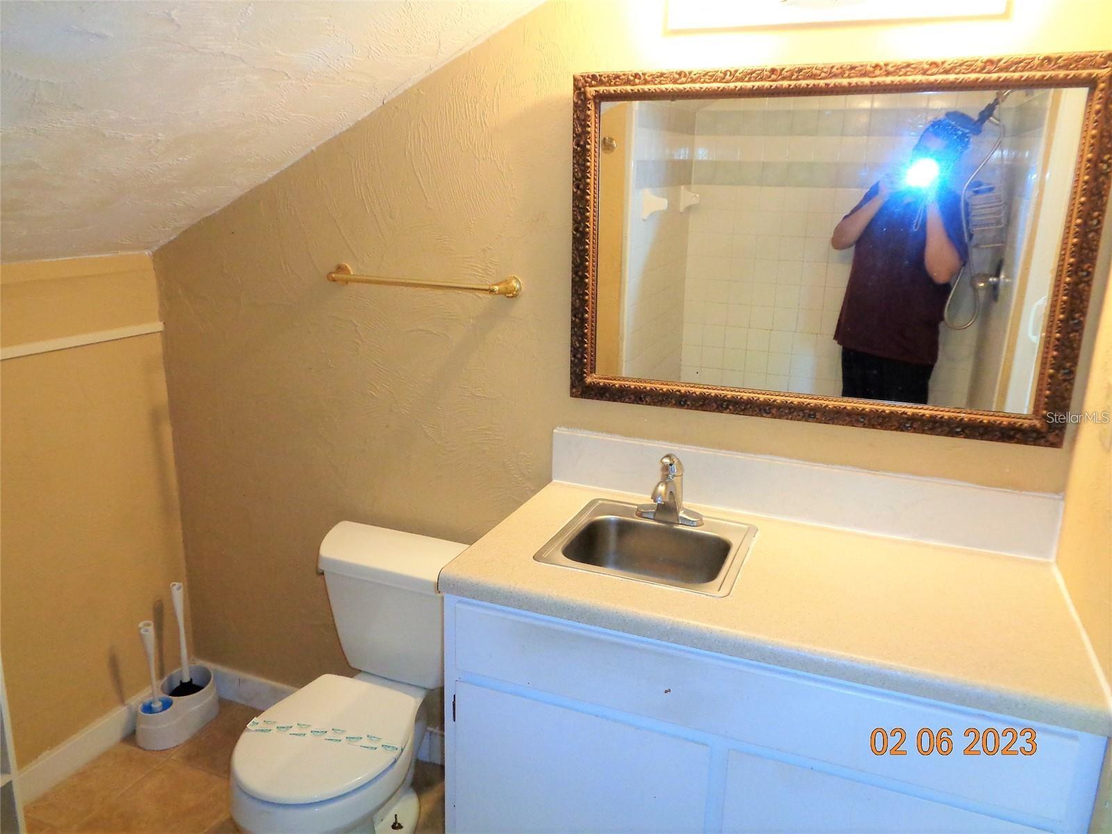 Image 20 of 28 For 1411 E New York Ave