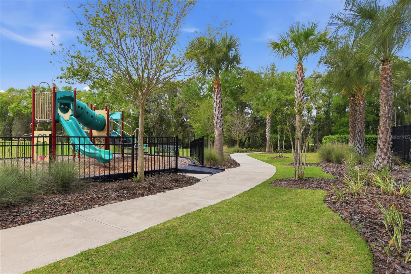 Image 35 of 43 For 2113 Canopy Terrace Boulevard