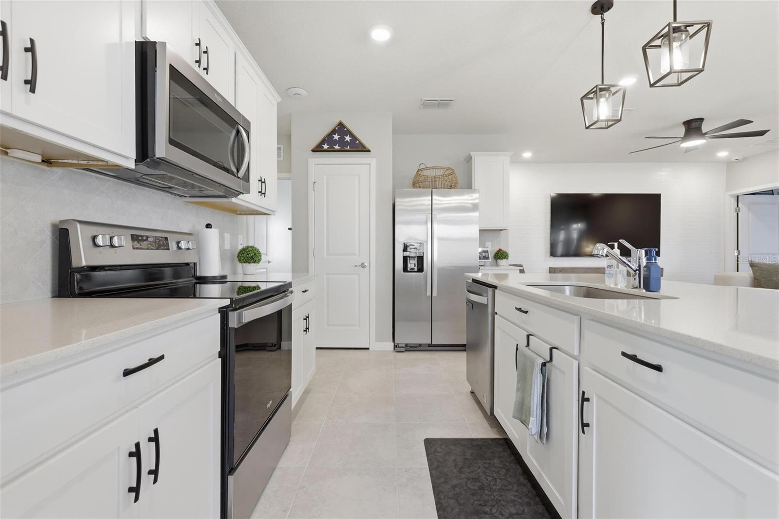 Image 8 of 43 For 2113 Canopy Terrace Boulevard