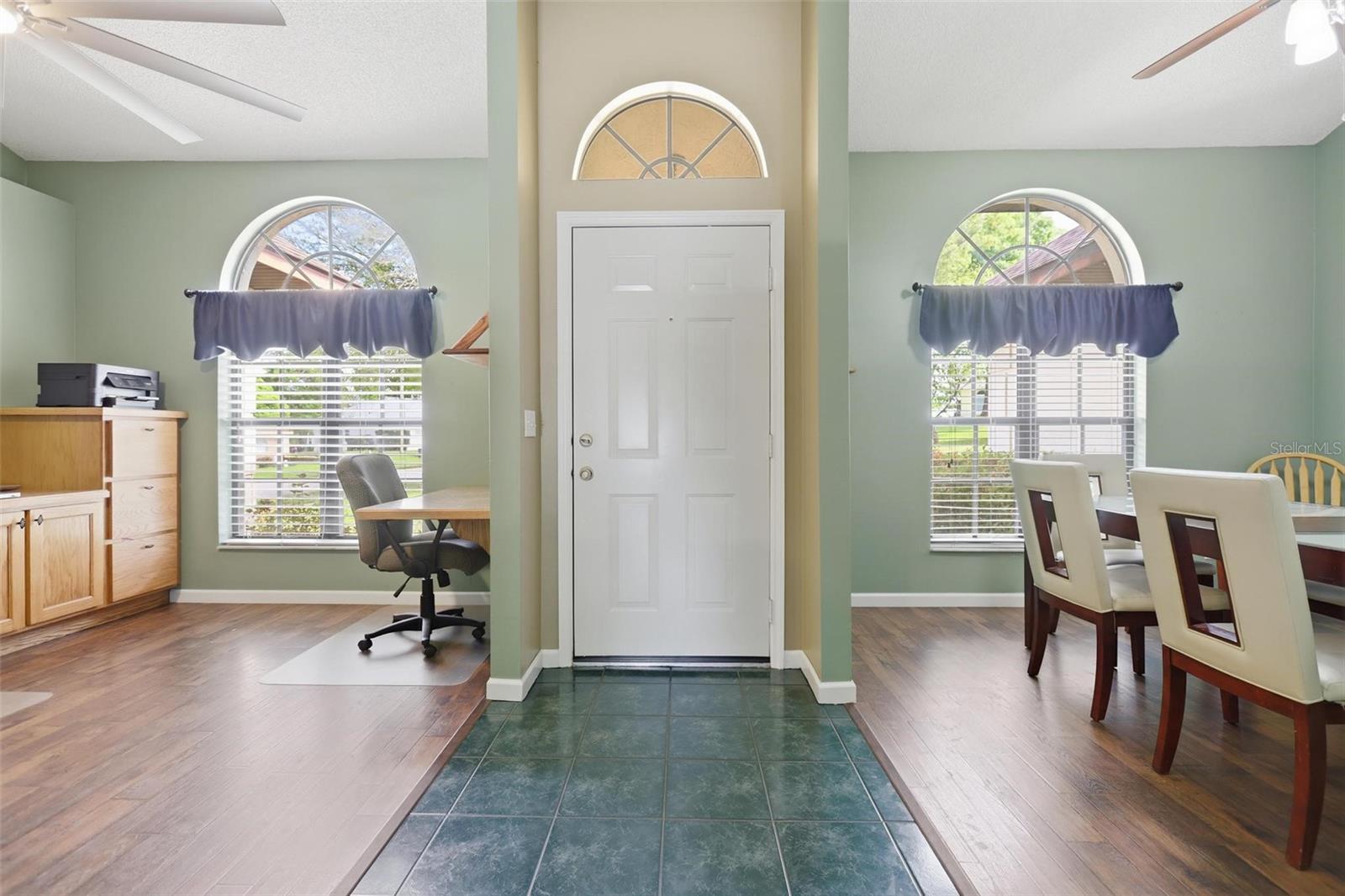 Image 5 of 41 For 731 Edgewild Court