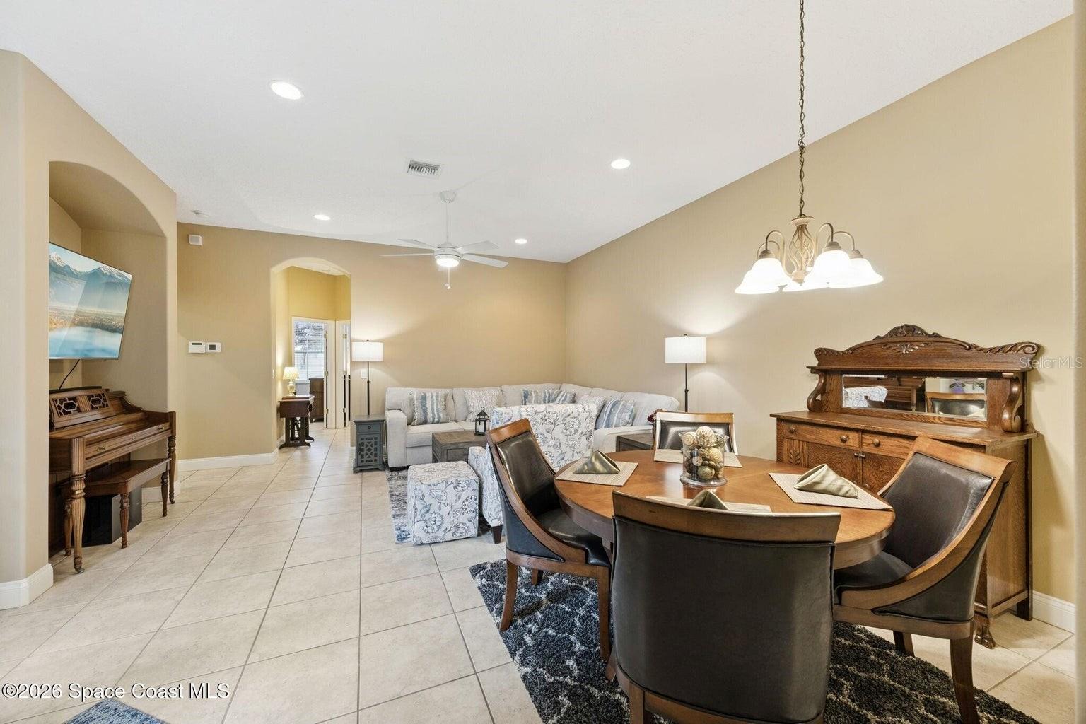 Image 10 of 35 For 784 Bayside Drive 501