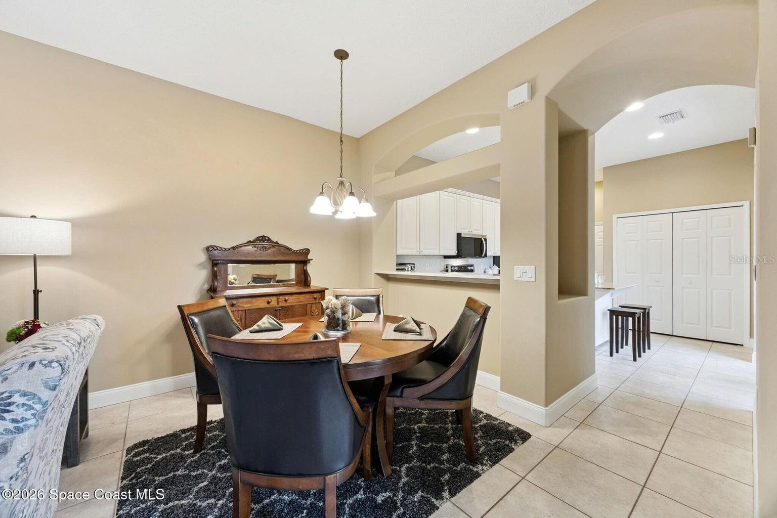 Image 14 of 35 For 784 Bayside Drive 501