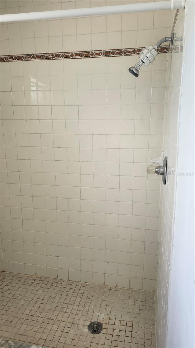 Image 11 of 21 For 1732 Mitten Terrace