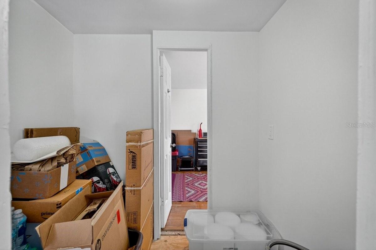 Image 47 of 62 For 112 Oleander Avenue