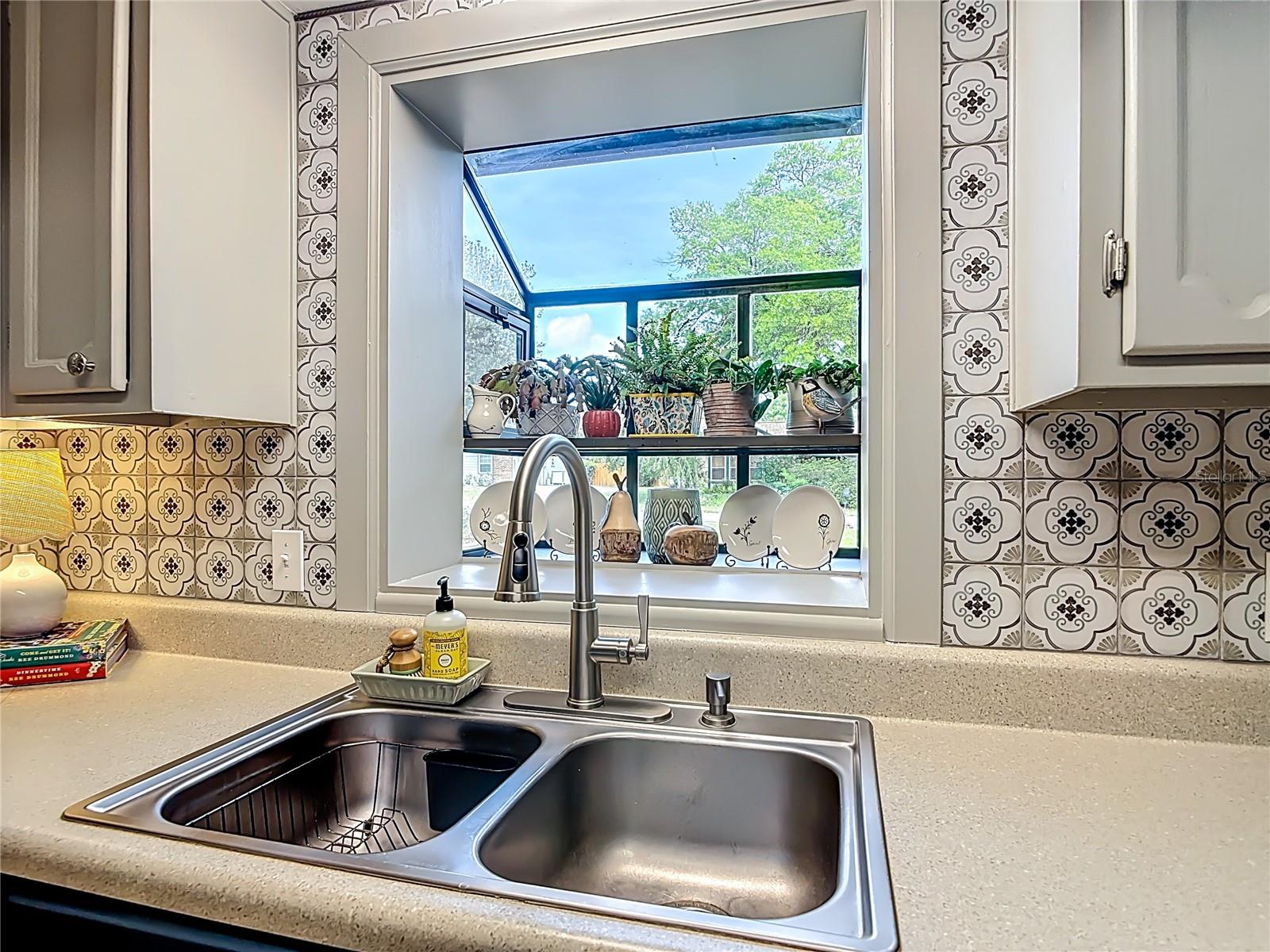 Image 14 of 42 For 2630 Burgoyne Road