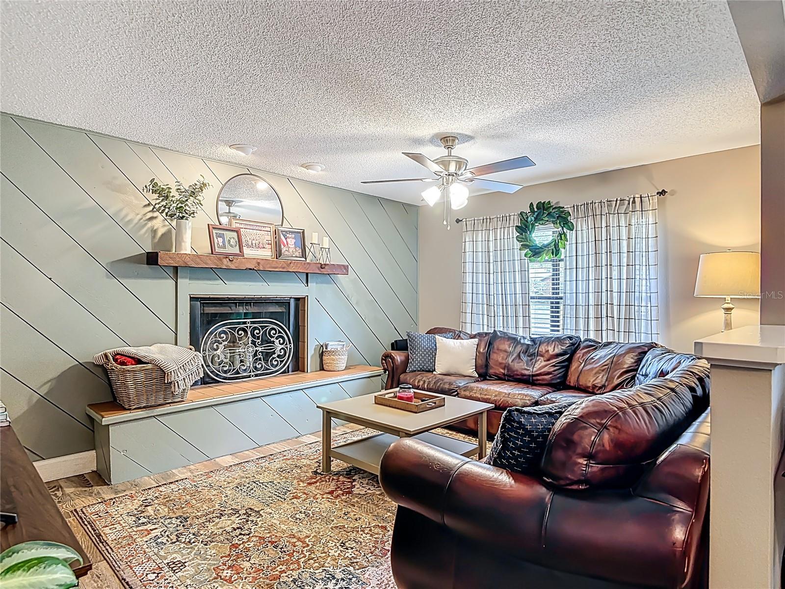 Image 4 of 42 For 2630 Burgoyne Road