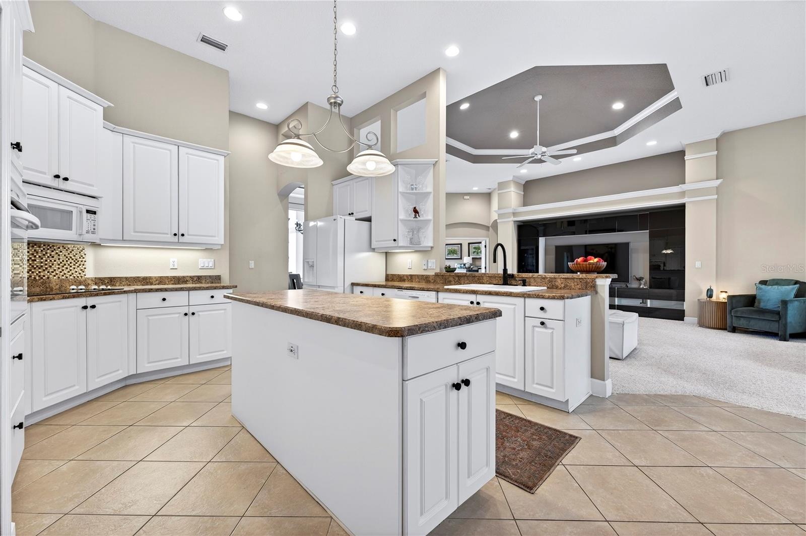 Image 16 of 73 For 1950 Southcreek Boulevard