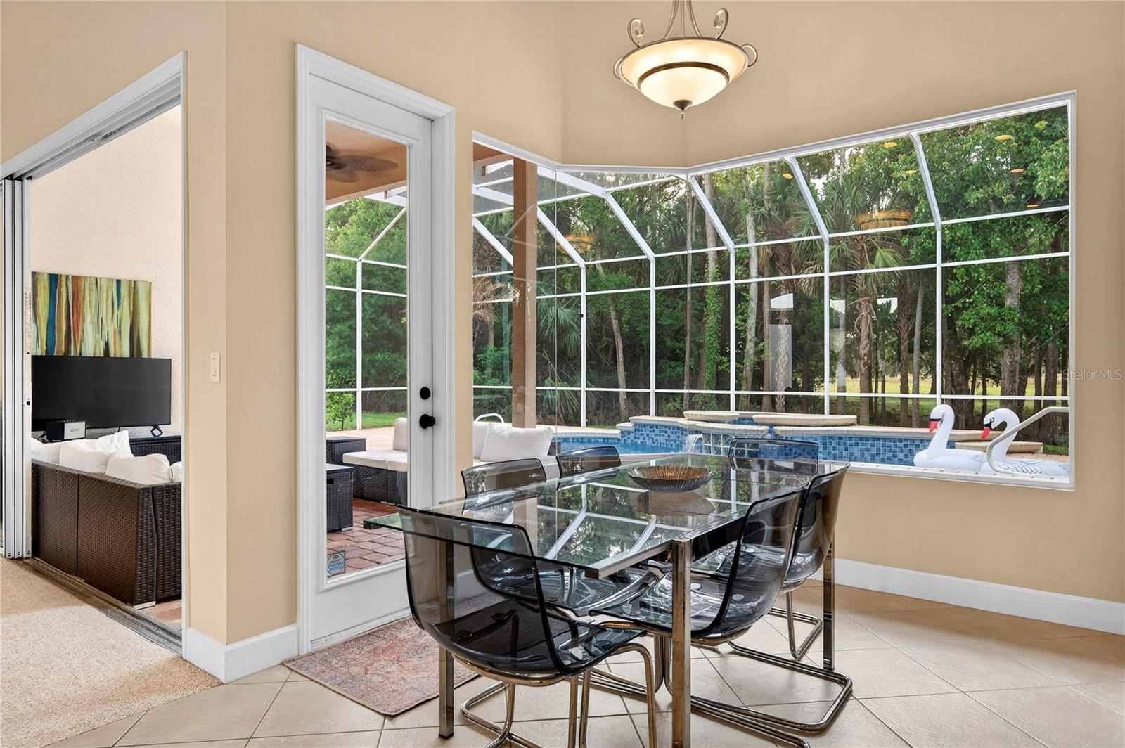 Image 19 of 73 For 1950 Southcreek Boulevard