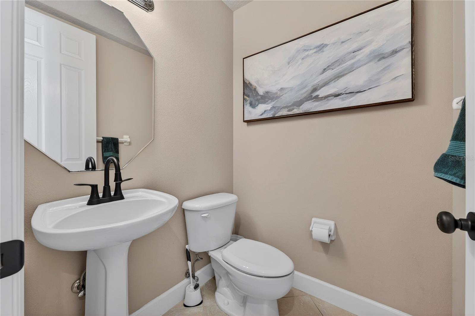 Image 40 of 73 For 1950 Southcreek Boulevard