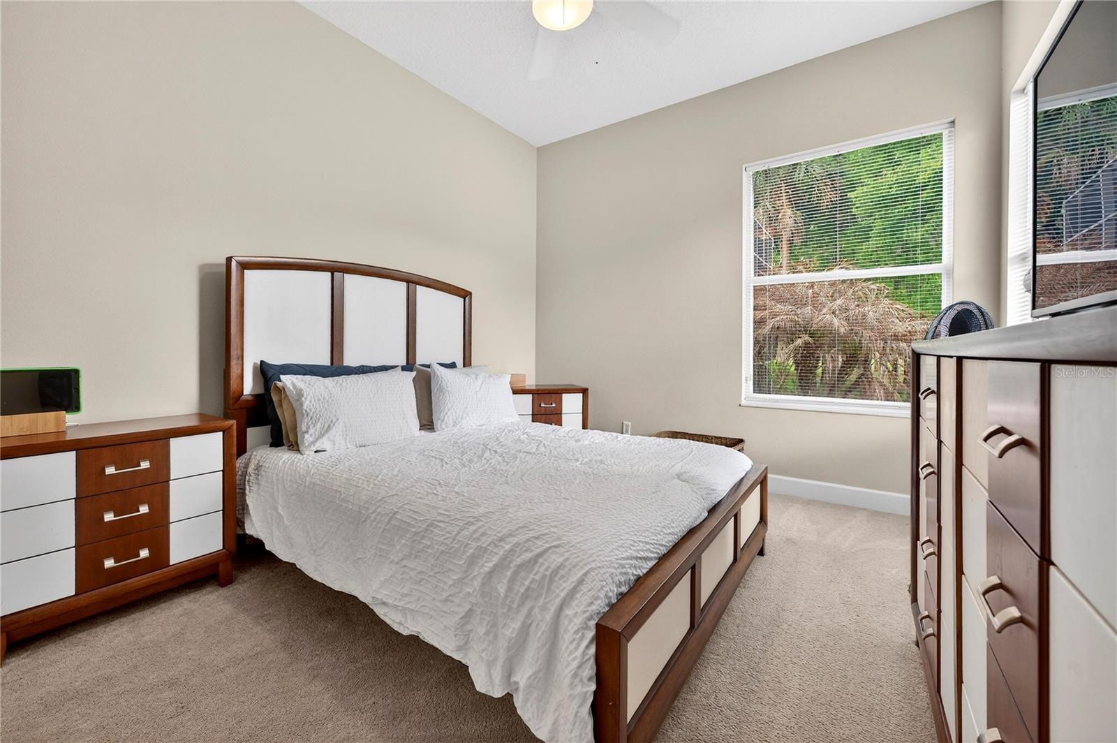 Image 49 of 73 For 1950 Southcreek Boulevard