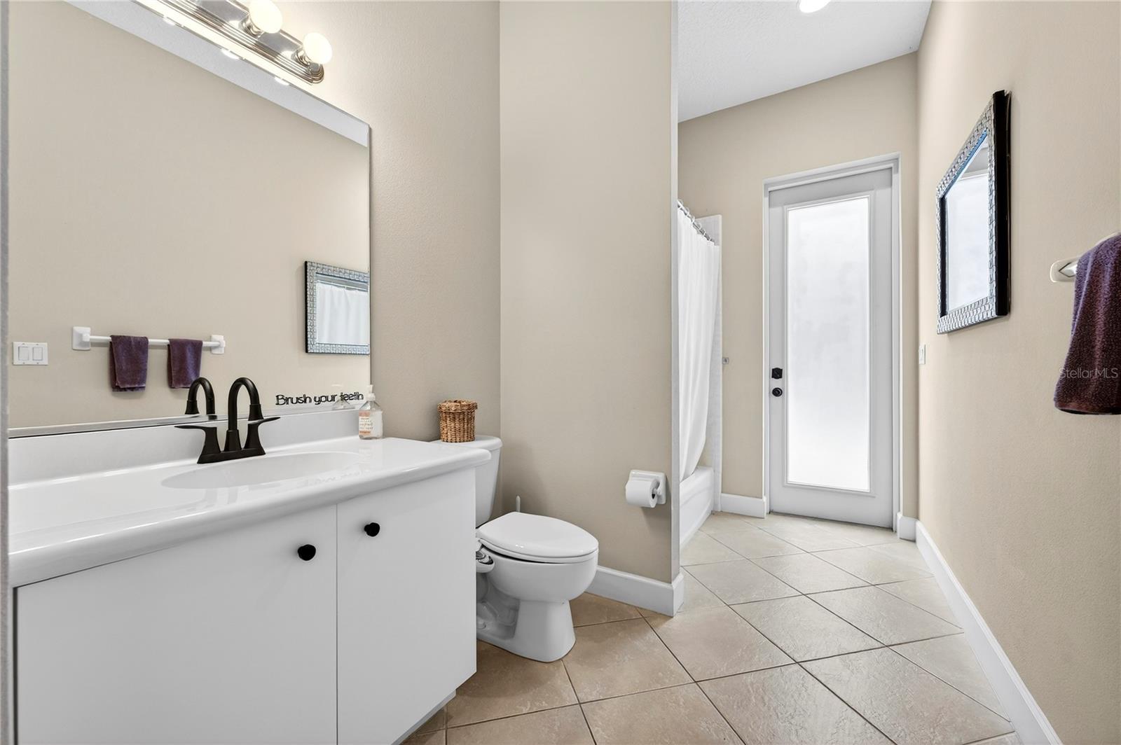 Image 51 of 73 For 1950 Southcreek Boulevard