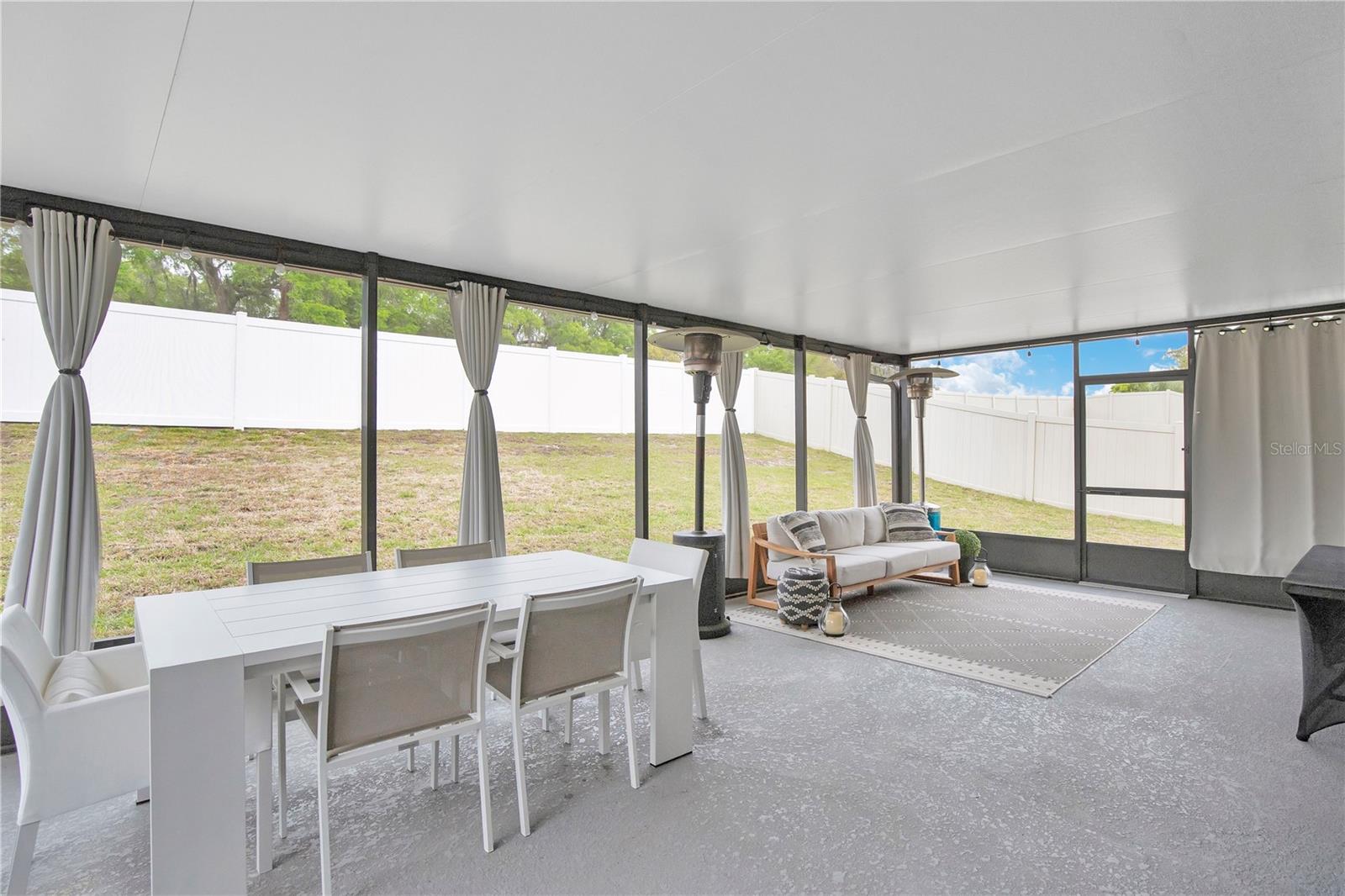 Image 28 of 40 For 1763 Waterside Oaks Drive