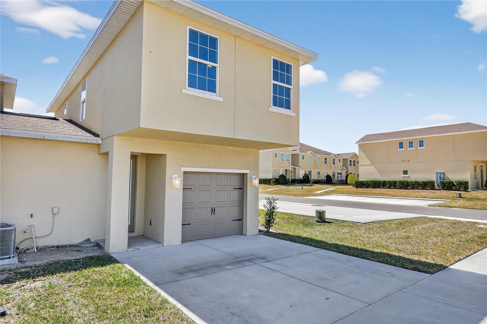 Image 36 of 43 For 176 Holly Village Drive