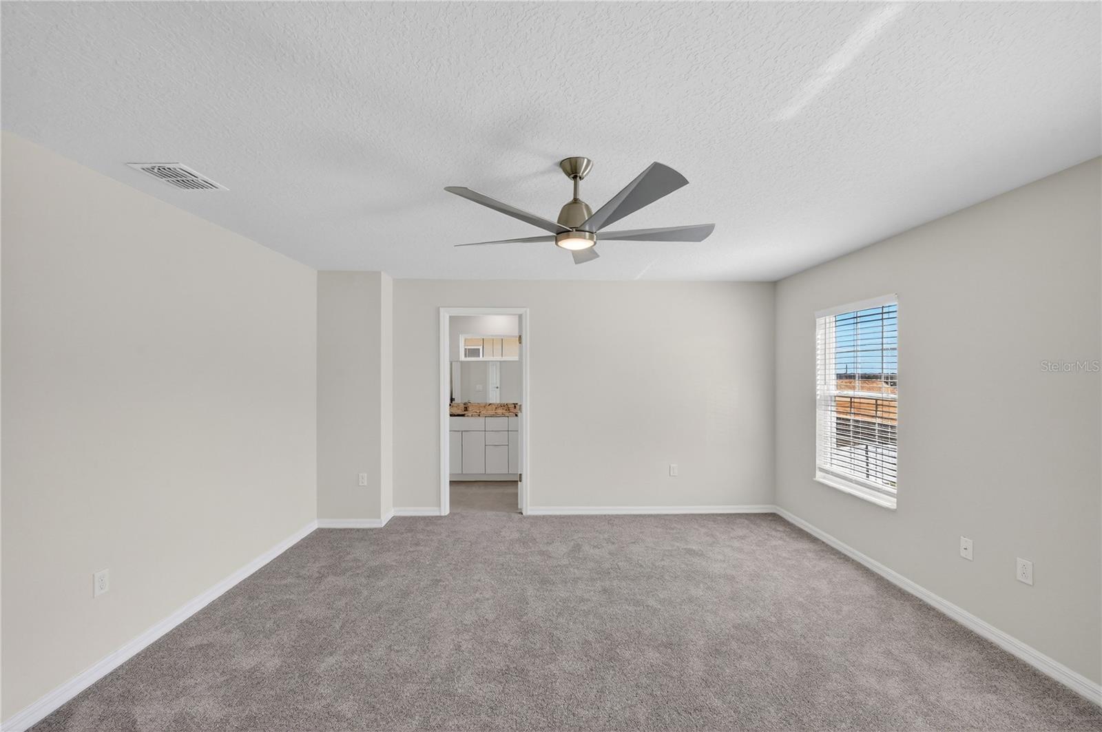 Image 14 of 43 For 172 Holly Village Drive