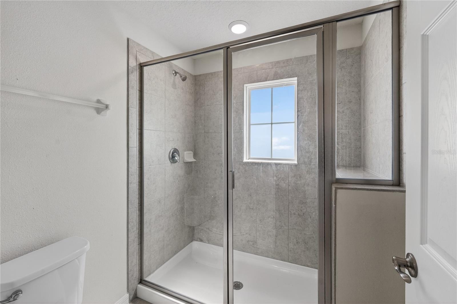 Image 18 of 43 For 172 Holly Village Drive