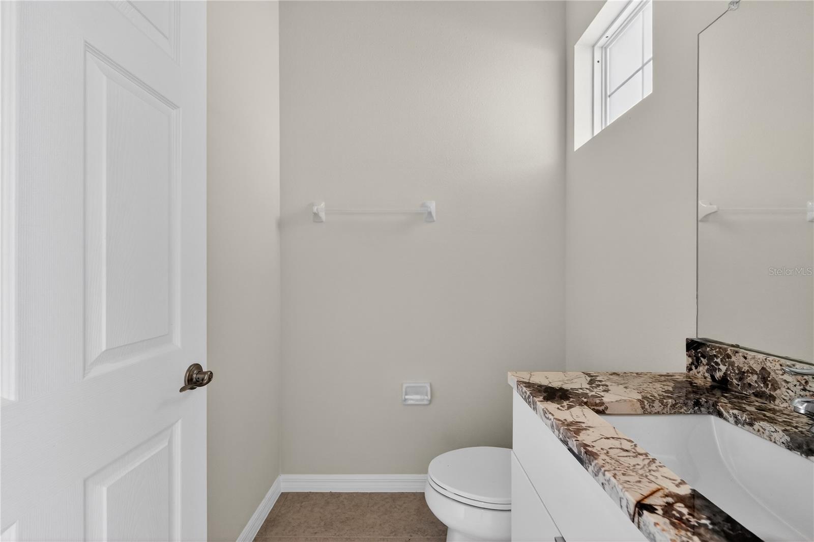 Image 31 of 43 For 172 Holly Village Drive