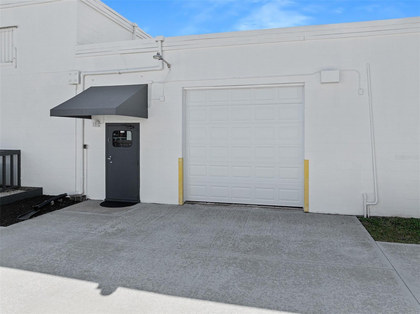 Image 10 of 81 For 974 Nova Road