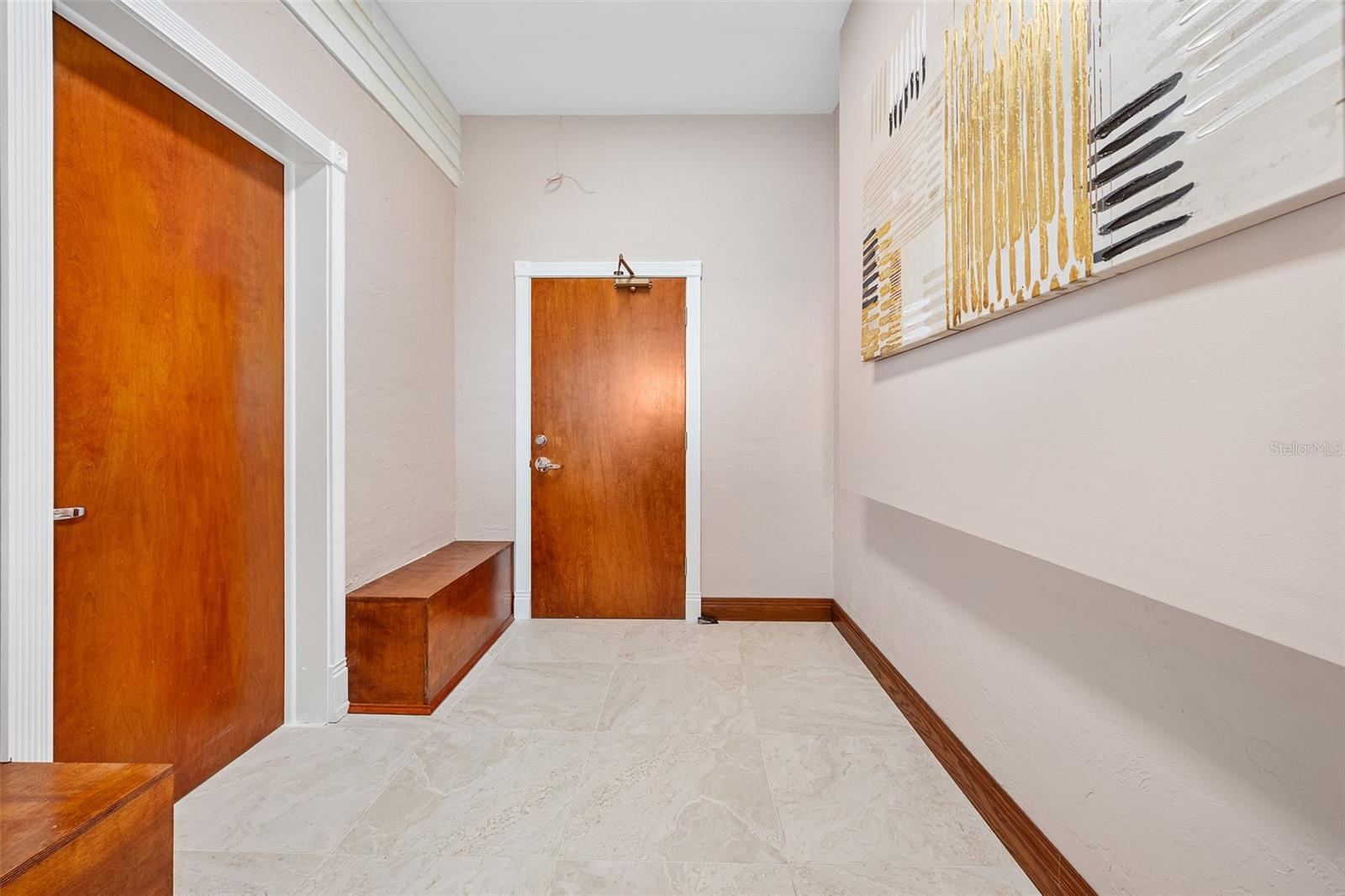 Image 35 of 81 For 974 Nova Road