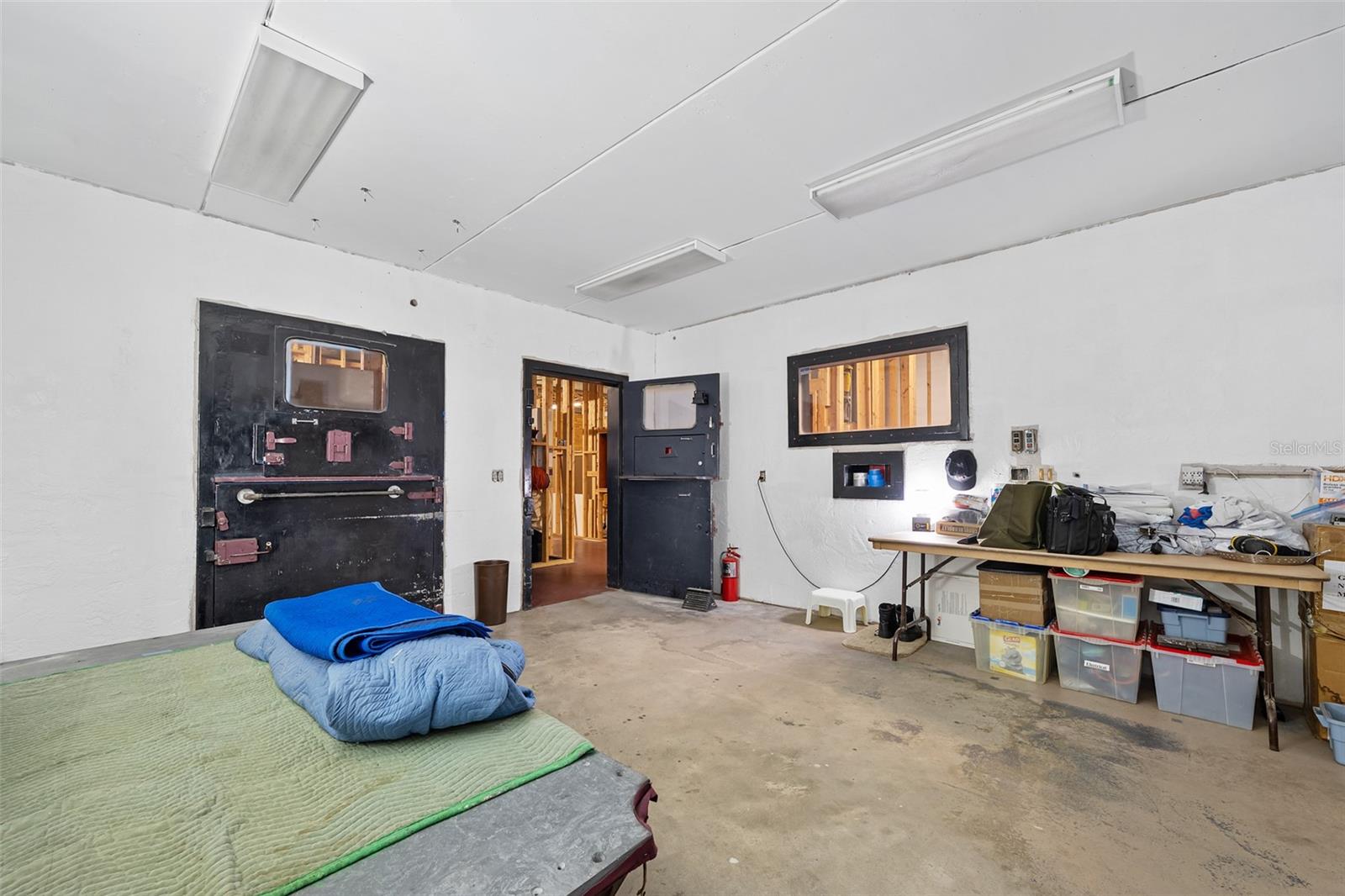 Image 69 of 81 For 974 Nova Road