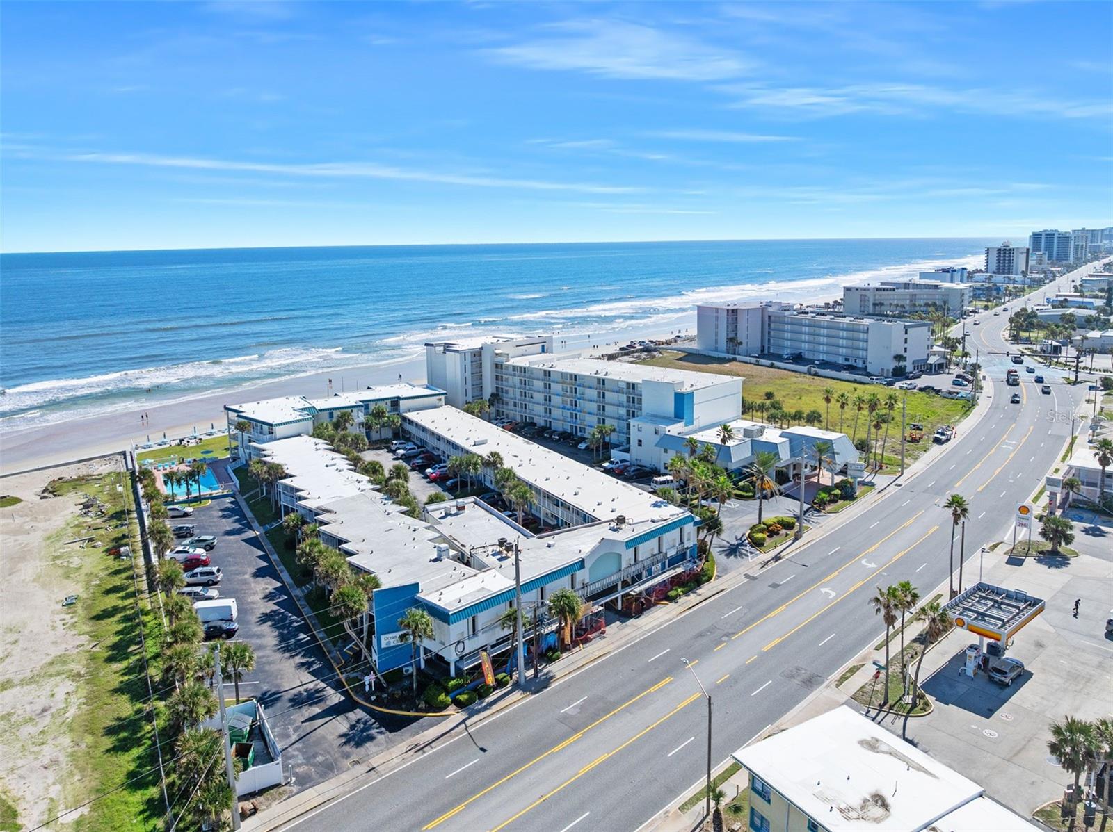 Image 17 of 42 For 935 Atlantic Avenue 111